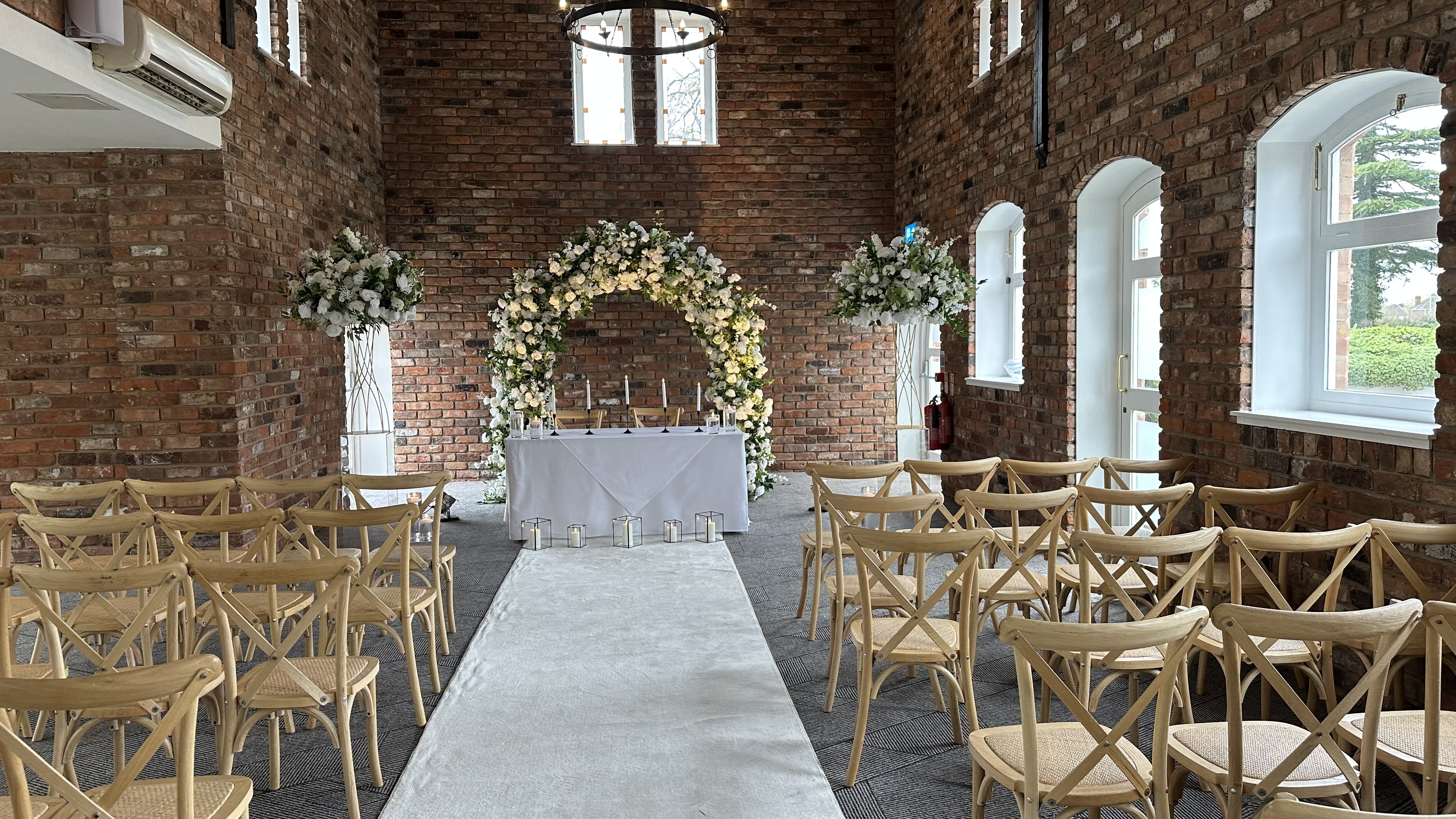 Wedding Decorations Hire Prices, Chester, Double Tree Chester Wedding Venue Dresser, Double Tree Chester Venue Dresser, Chester Wedding Decoration Company