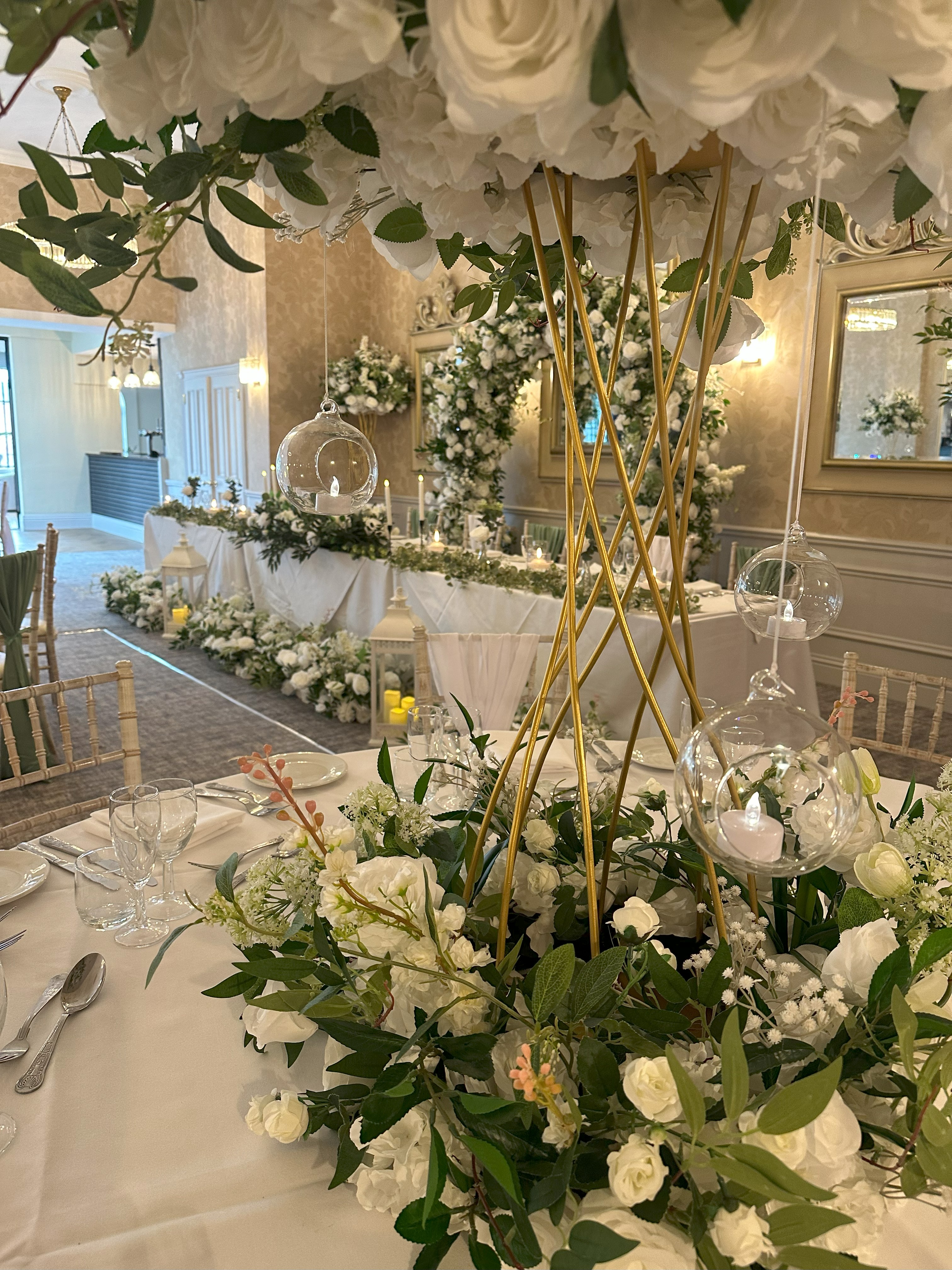 Rowton Hall Venue Dressing Company - Look At Us Events